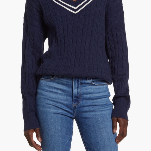 Treasure & Bond Sweaters - Treasure & Bond Blue V-Neck Cable Knit Sweater